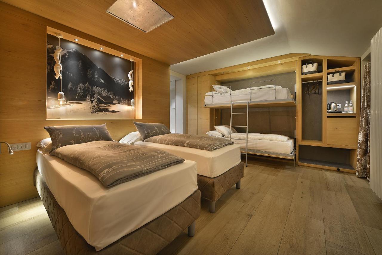 Hotel Compagnoni リヴィーニョ エクステリア 写真