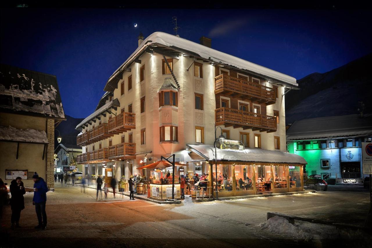 Hotel Compagnoni リヴィーニョ エクステリア 写真
